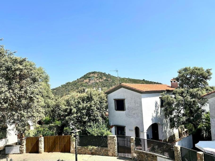 Hispalis Villa En Aracena La Umbria  Екстер'єр фото